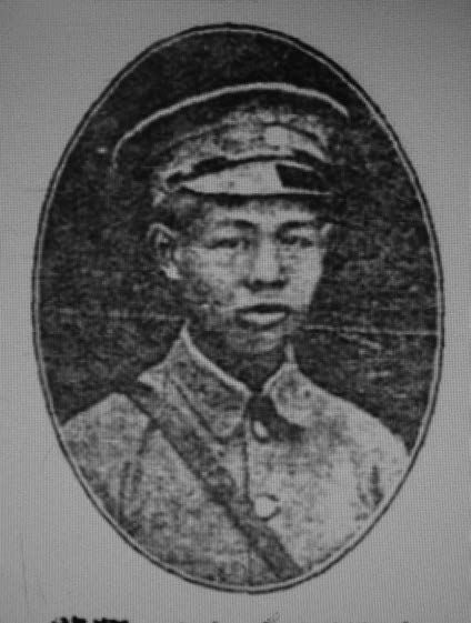 余翼群